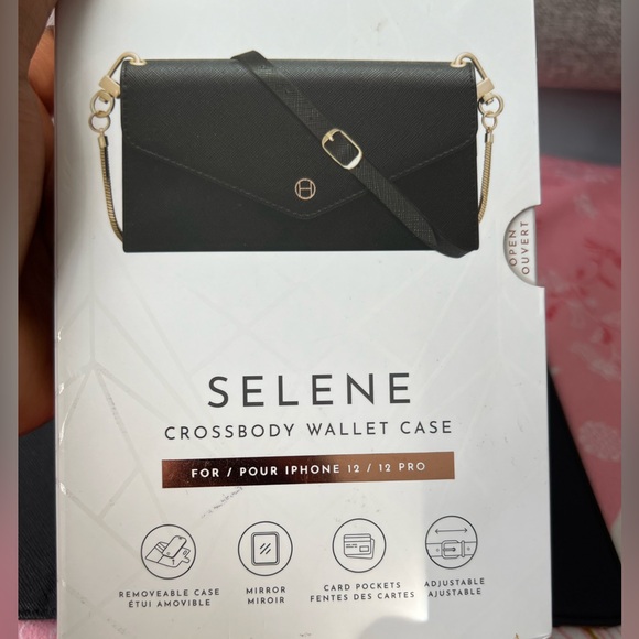 Crossbody wallet case for an iPhone 11, 12, 12 pro only - Picture 4 of 6